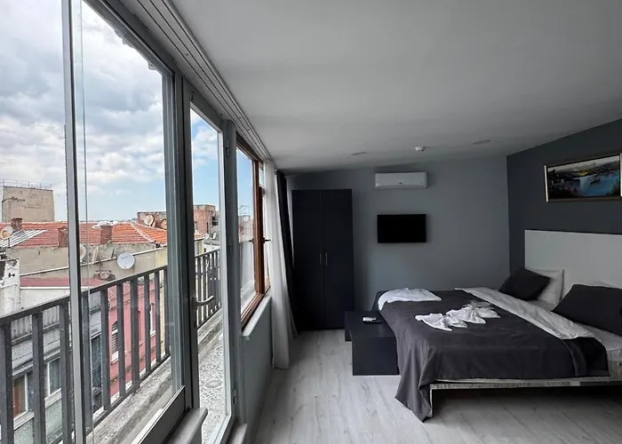Szálloda Taksim Escape 3*
