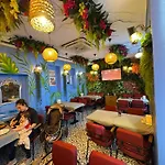 Hotel Taksim Escape 3*
